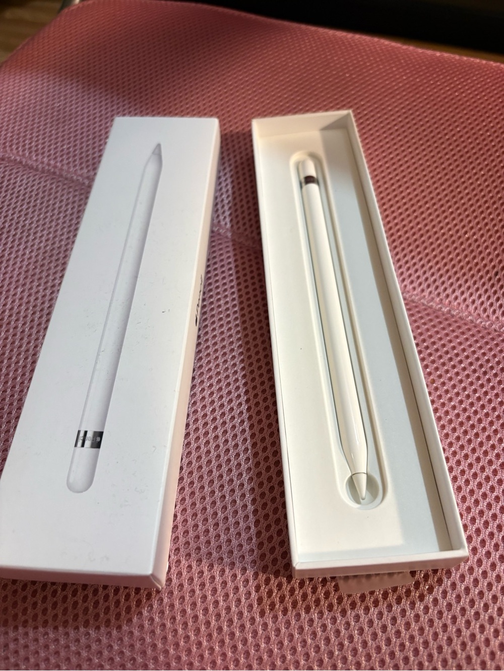 APPLE White Pencil Stylus 1st Generation with Original Box